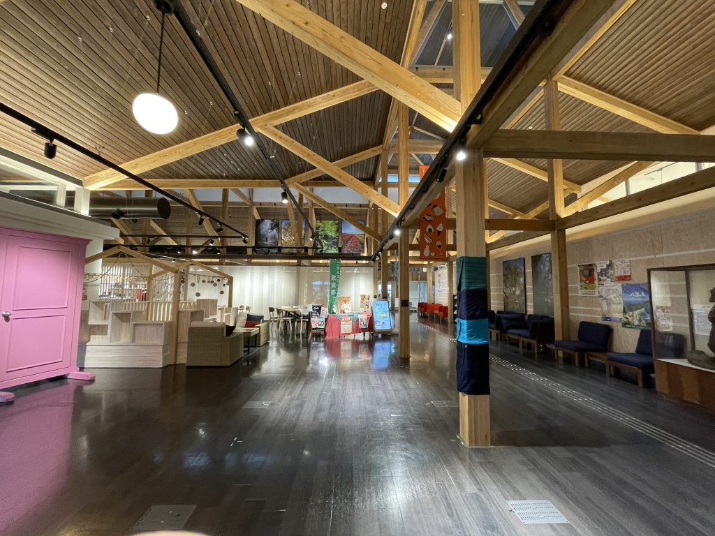 ラポルテ五泉 新潟県で子供が遊べる公園・室内の遊び場を紹介！＋美味しいグルメも！